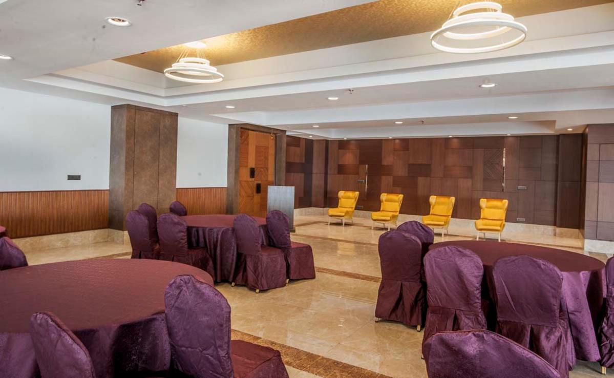 Hotel Sonar Bangla Taki Hasnabad ภายนอก รูปภาพ